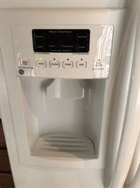 GE Refrigerator