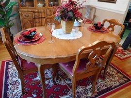 Compact Dining Room Set 6 Chairs 1 Leaf