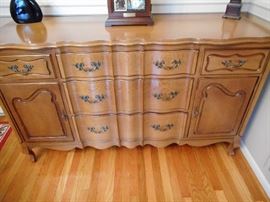 Dining Room Server