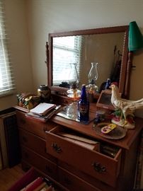 Antique dress with mirror very nice