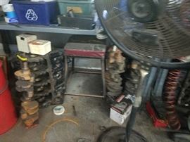 Chevy, Chevrolet, Small Blocks, Big Blocks, Heads, Crank shafts, 4 Bolt Mains, 2 bolt mains.