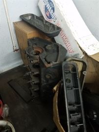 Chevy, Chevrolet, Small Blocks, Big Blocks, Heads, Crank shafts, 4 Bolt Mains, 2 bolt mains.