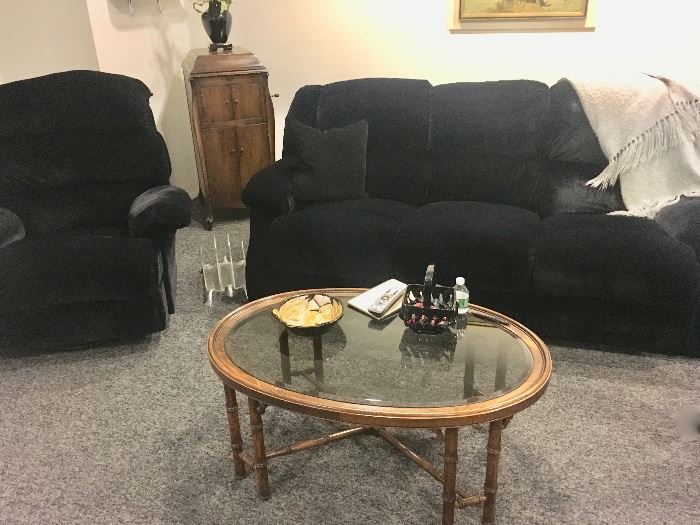 Black sofa & chair & coffee table 
