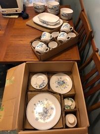 Noritake Good Times #9081 Japan (Set for 8)