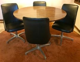 MCM Chromcraft Table & Four Chairs
