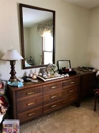 Vintage Dresser with Mirror, Country Style Table Lamp with Glass Shade, Vanity Items