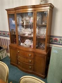 Duncan Phyfe China Hutch