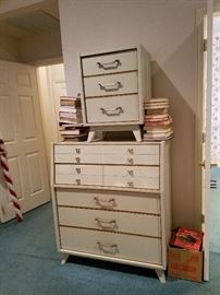 Huntley Dresser and nightstand