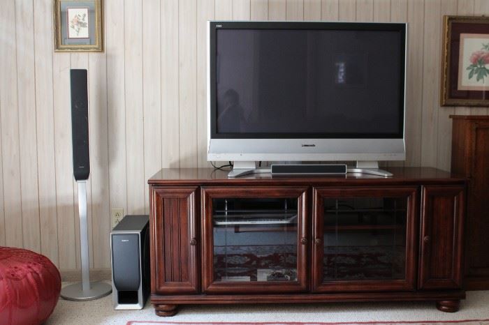 Sterling Heights Estate Sale: High End Furniture, Designer Goods, Name