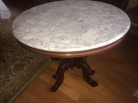 Wonderful antique walnut lamp table, large size