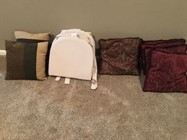 PILLOWS AND CUSHIONS