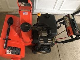 ARIENS 624 SNOWBLOWER 