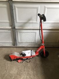 RAZOR SCOOTER 