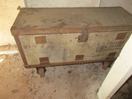 TOOL CHEST