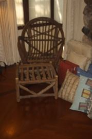  BENT WILLOW  / TWIG CHAIR + FOOT REST
