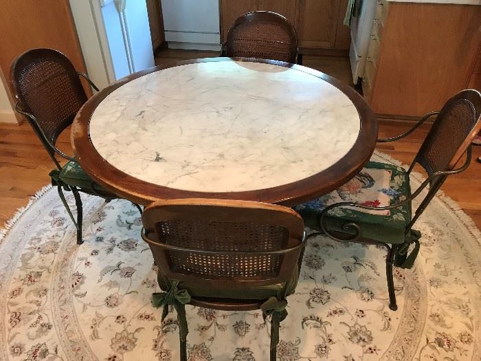 Table / 4 Chairs $ 300.00