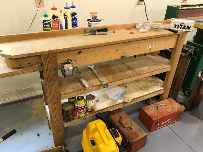 Work Benches - All will be sold !