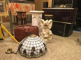 Tiffany Style Light, leather suitcase, Elephant