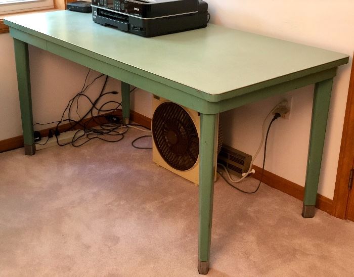General Fireproofing  "Generalaire" mid-century metal desk with one drawer in turquoise.
