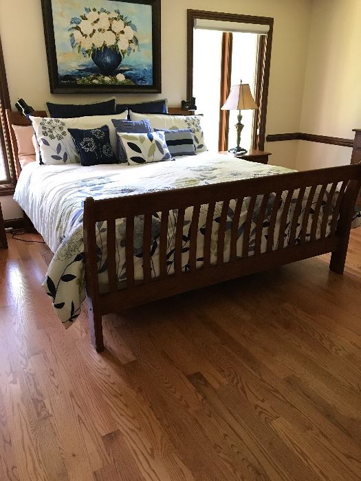 Buy it now $4,000  Tempurpedic Advanced ERGO Bed  King Size (massages) 