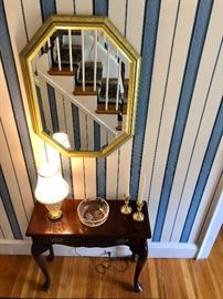 Hallway Console Table with Gold Gilt Octagonal Mirror