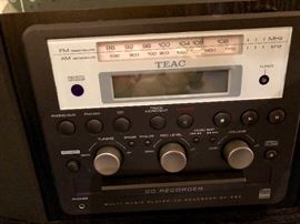 Teac GF 350 Turntable/CD/Radio