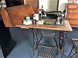 Singer Treadle Sewing Machine