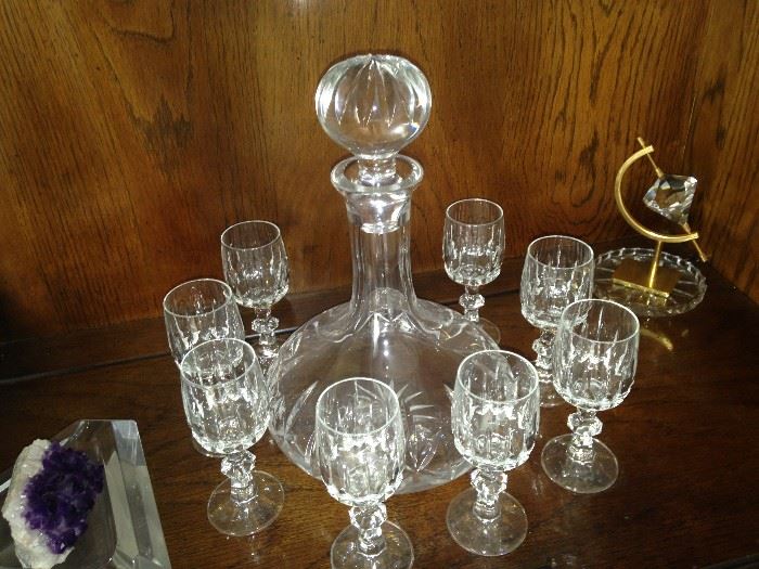 Decanter and cordials