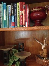 More books and shelf decor