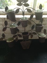 Wall decor for potting plants