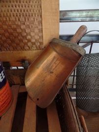 Vintage Copper grain scoop w/wood handle 