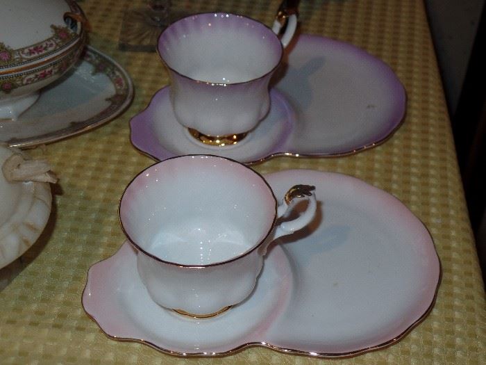 Tea and cakes sets