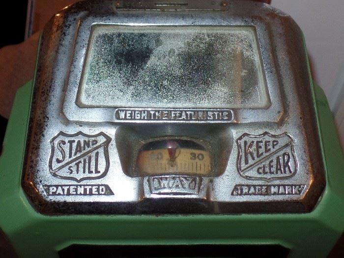 1906 Vintage Penny Scale  Green Personal Weight 