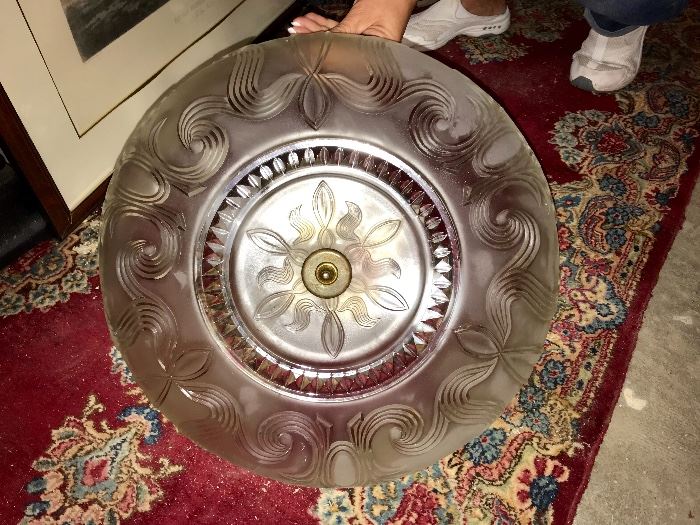 Still another beautiful large vintage glass globe light w/base 