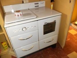 Norge vintage stove-original salt and pepper set will be at checkout 