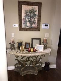 BEAUTIFUL HALF MOON ENTRYWAY TABLE