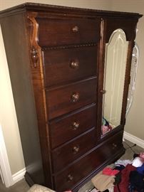 WOODEN WARDROBE WITH MIRROR