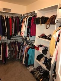 WOMENS CLOTHING-SIZE XSMALL AND SMALL WOMENS SHOES-SIZE 5.5-6