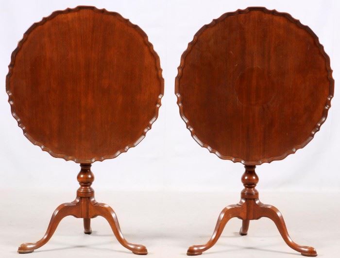 QUEEN ANNE STYLE MAHOGANY ROUND TILT LAMP TABLES, PAIR, H 28", DIA 27"
Lot # 1043 