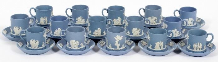 WEDGWOOD DEMI TASSE CUPS AND SAUCERS 15
Lot # 1143 