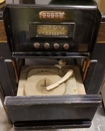 Vintage Floor Radio Record Player