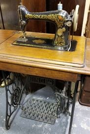 Singer Sewing Machine