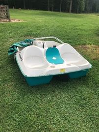 Lot 95M: Sundolphin 5 Paddleboat