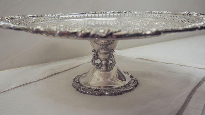 silver cakeplate