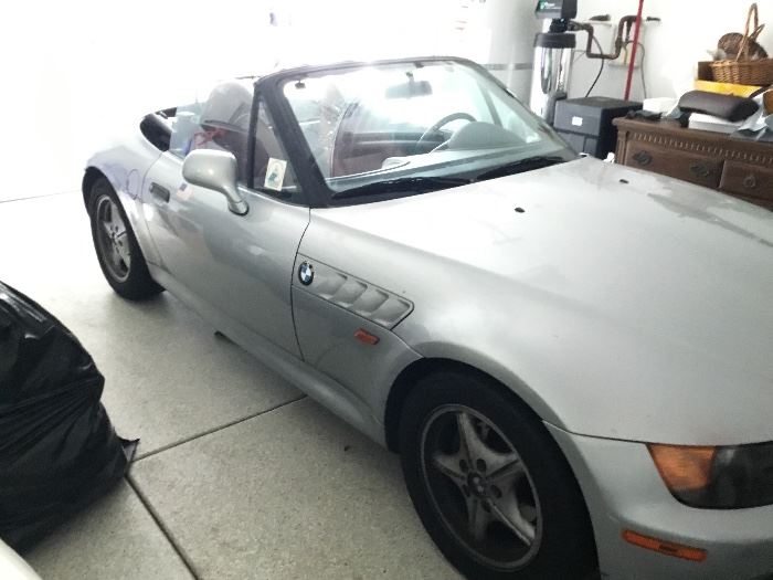 1996 BMW z3 Carried the Olympic torch! Red leather interior 65,000 miles! $6,000