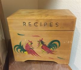 Ye old rooster recipe box 
