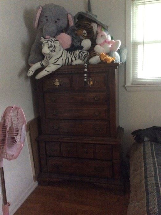 Chest of Drawers, has matching dresser with mirror, nightstand and bed frame