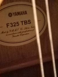 Yamaha Guitar, F325 TBS