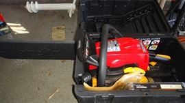 Homelite Chainsaw 3816c, used only once or twice 