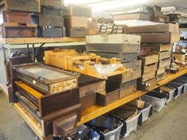 Wall and shelf clocks